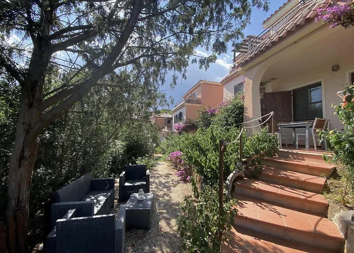 Costa Est Apartments