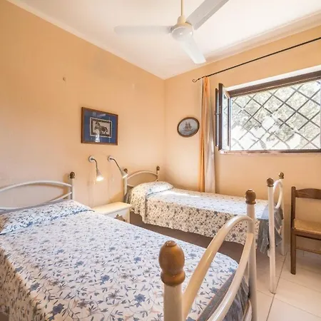 Costa Est Apartments Cala Liberotto Extérieur photo
